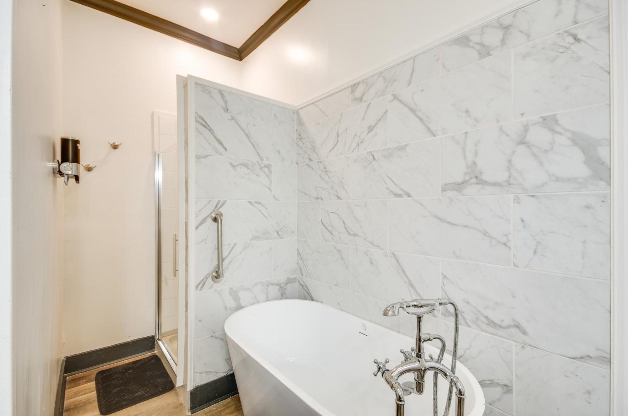 Modern Greenwood Studio Less Than 1 Mi To Downtown! מראה חיצוני תמונה